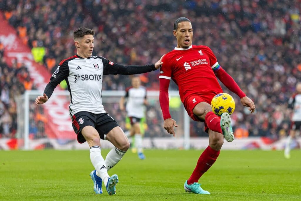 Nhận định soi kèo Fulham vs Liverpool lúc 20h00 ngày 6/4/2025 nhan-dinh-soi-keo-fulham-vs-liverpool-luc-20h00-ngay-6-4-2025-1