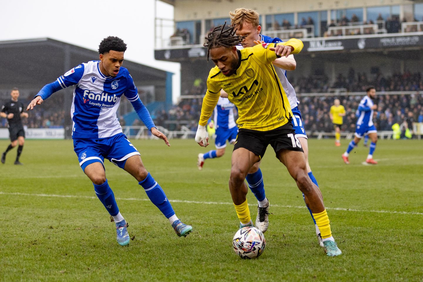 nhan-dinh-soi-keo-tranmere-vs-burton-luc-01h45-ngay-20-8-2025